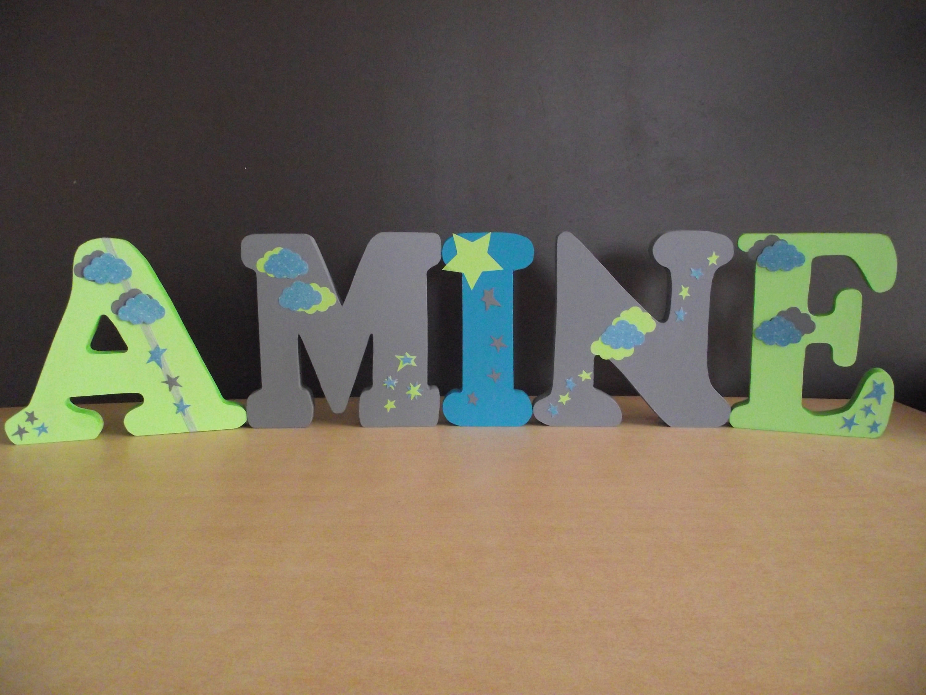 Lettre en Bois, Prénom Lettre à Poser, Poser Personnalisé Thème Étoiles et Nuages