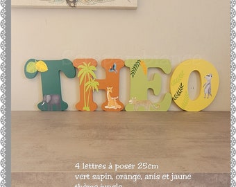 wooden letter, wooden first name, letter to put down, baby letter, personalized first name, jungle theme birth gift