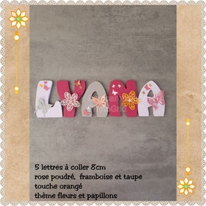 carta de nombre de madera, carta de bebé, nombre personalizado, regalo de nacimiento, decoración de la habitación de letras de nombre TEMA mariposas y flores