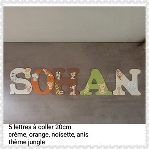 carta de nombre de madera, carta de la habitación del bebé, nombre personalizado, regalo de nacimiento, carta para seguir con el tema de la selva