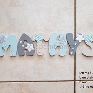 carta de nombre de madera, carta de bebé, nombre personalizado, regalo de nacimiento, puerta de niño o carta de pared para pegar estrellas TEMA