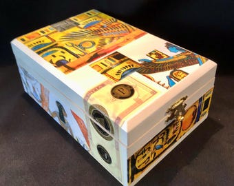Egyptian Boxes