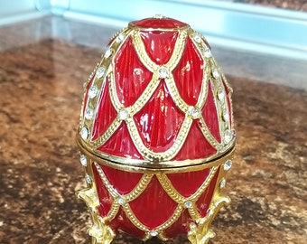 Egg jewerly box Decorative egg Box for jewerly Small jewerly box Gift for Her Home sweet Home