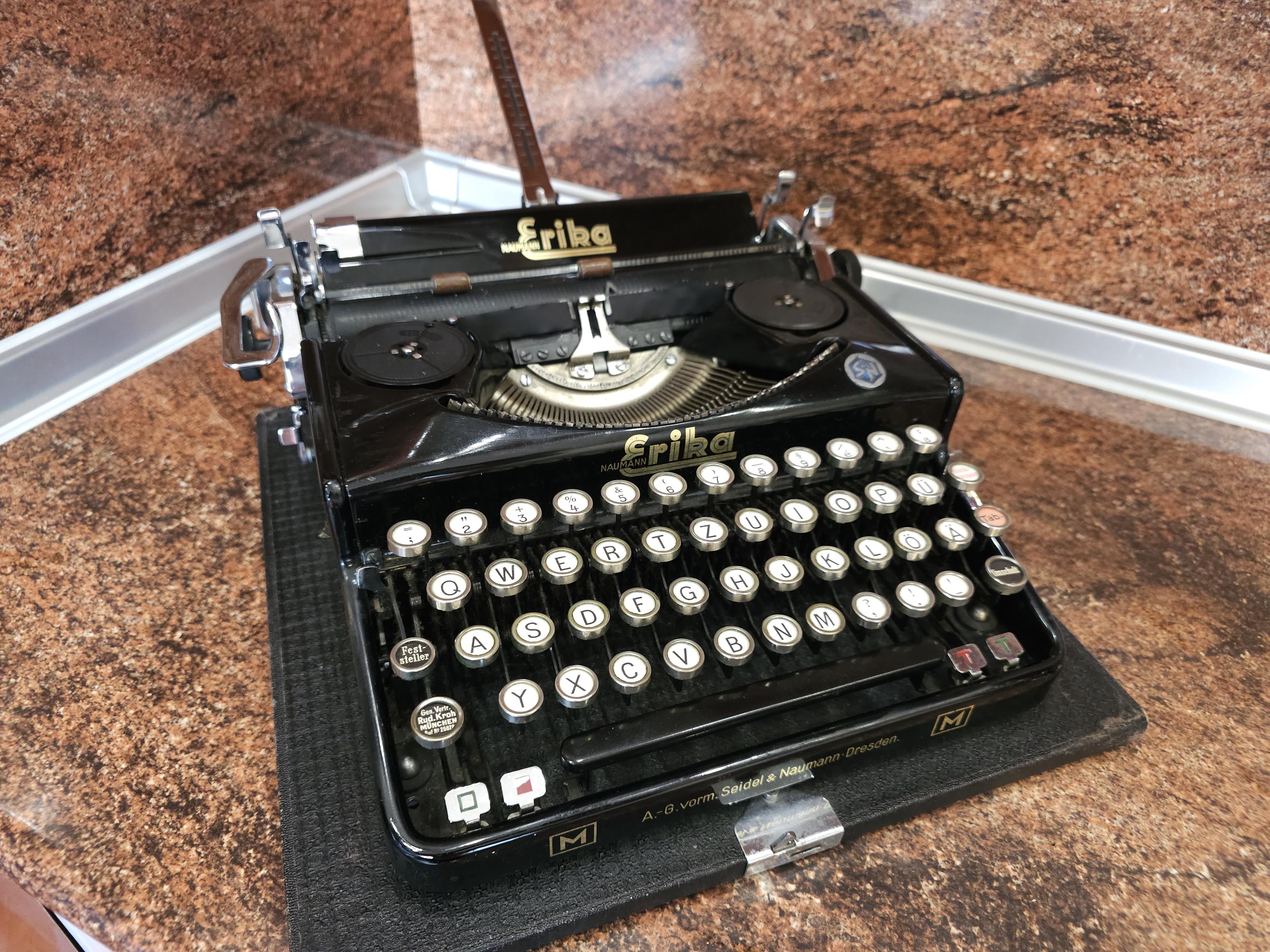 Typewriter Erika M - Etsy