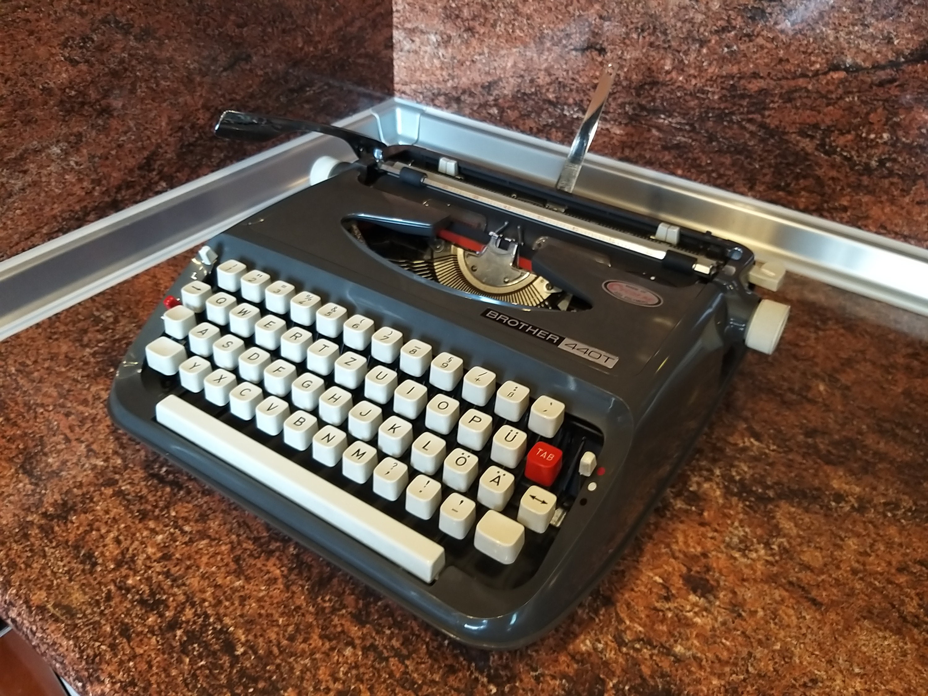 Vintage 1968 Typewriter Brother 440T Japanese Typewriter Etsy UK