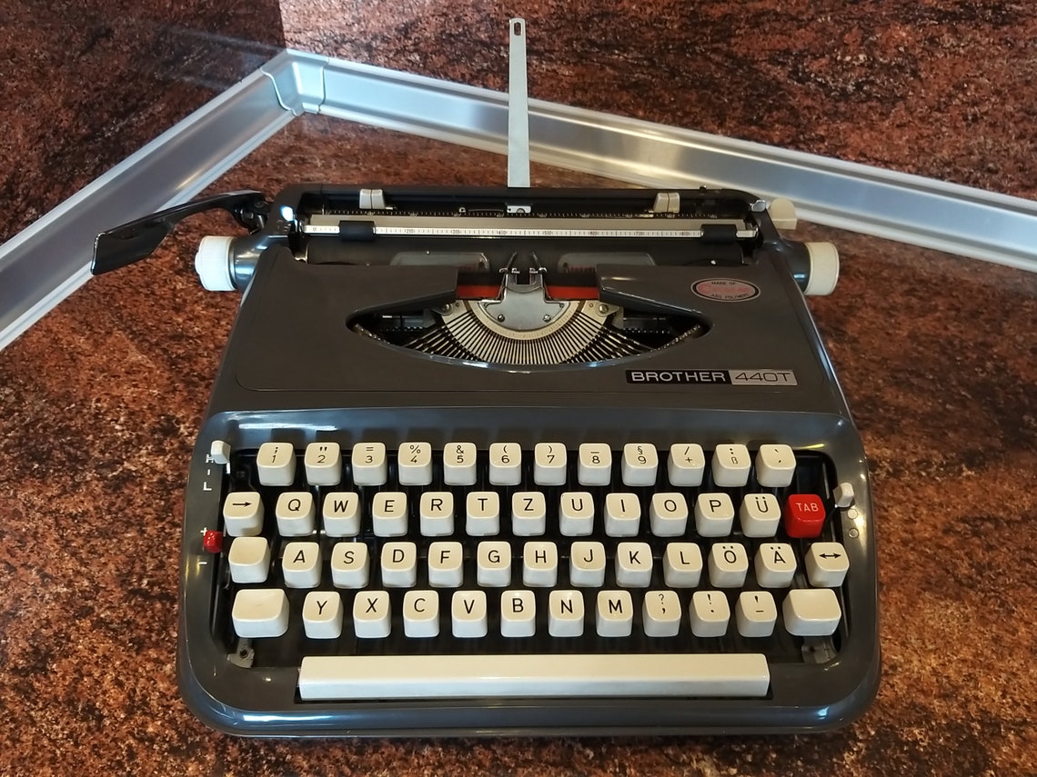 Vintage 1968 Typewriter Brother 440T Japanese Typewriter Etsy UK
