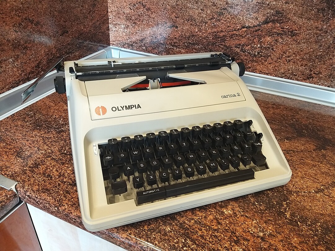 Vintage 1972 Olympia Carina 2 Typewriter: Portable Working Model