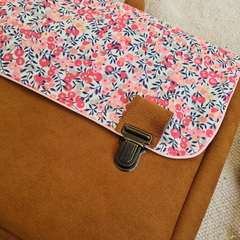 Cartable en simili cuir camel et Liberty wiltshire rose maternelle et primaire CP image 4