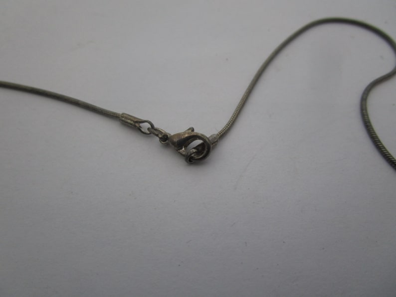 Vintage Silver Tone Snake Chain Necklace with Hidden Mickey Mouse Pendant 画像 3