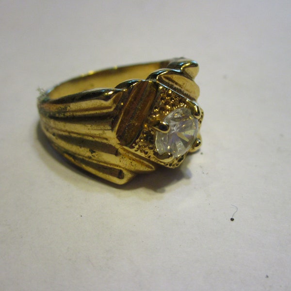 Vtg Gold Plated 14 K HGE Fancy Men's Ring with Faux Solitaire Diamond