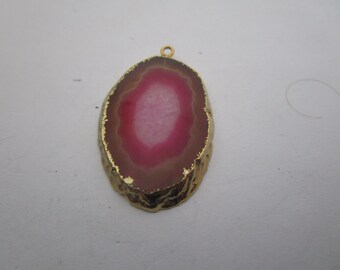 Gorgeous Designer New York Polished Stone Pendant