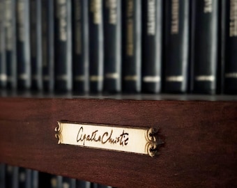 Bookshelf Author Tags (Wood)