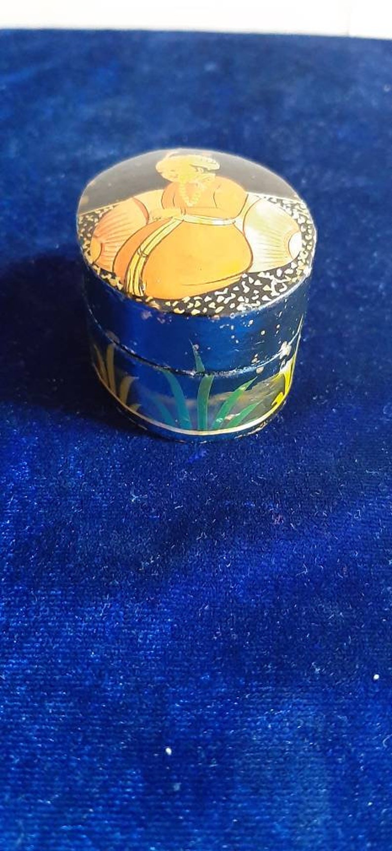 Decorative Indian lacquered pill box