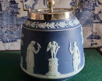 Superb antique Wedgwood Jasper ware biscuit barrel