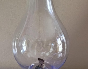 Magnífica lámpara vintage de cristal ámbar para aceite o queroseno de la marca Anchor.