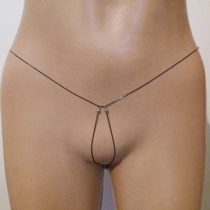 Der kleinste Bikini der Welt für Männer und Frauen / Micro G - String / Sexy Höschen / Extremer Mikro-Tanga / Herausgestellter Bikini