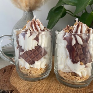 Gourmet candle Chantilly candle Scented chocolate praline candle Trompe l’oeil candle Soy wax candle Christmas gift idea