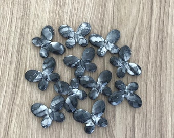 Faceted marbled gray Butterfly bead