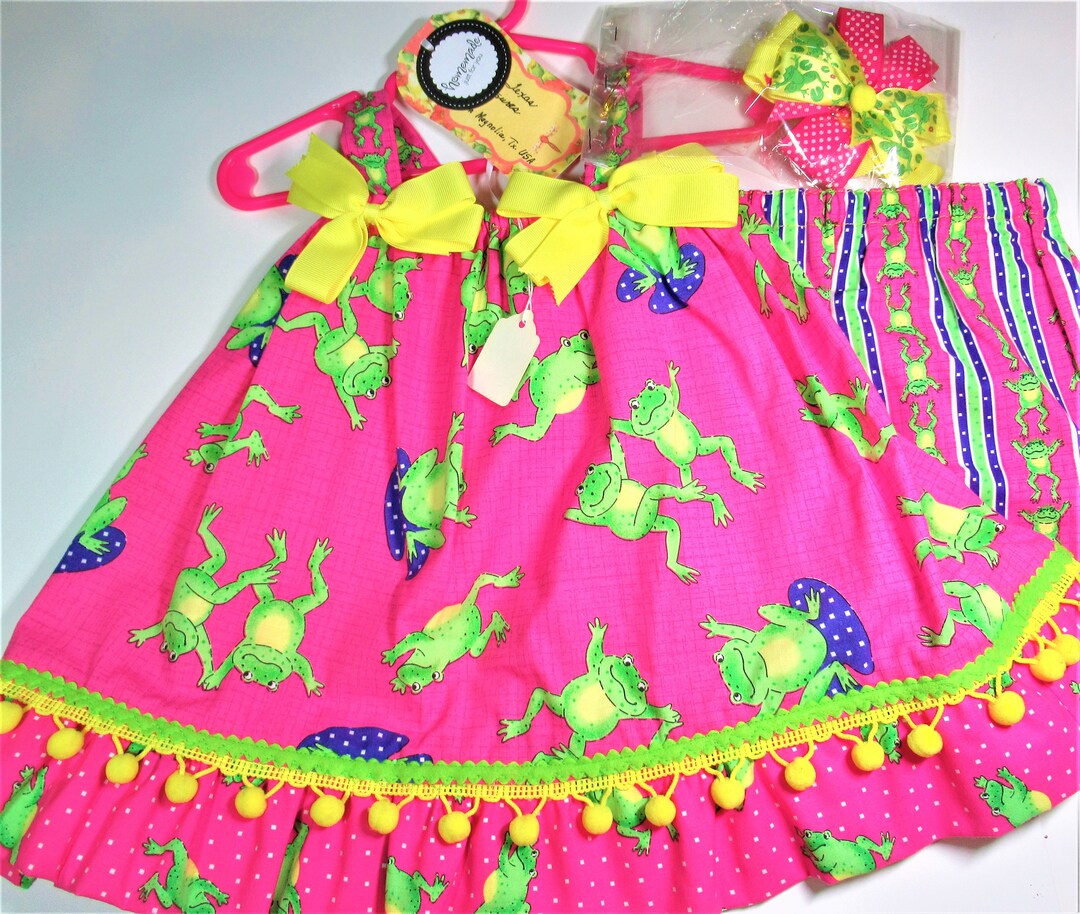 Petit Bebe FISH GIRL´S - Pink knit stripe strap sundress main image 0