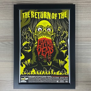 Die Rückkehr der lebenden Toten gerahmte Kunst. Horror, Action, Film, Mondo, Tarman