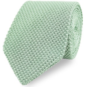 Mint Green Knitted Tie With Pointed End. Light Green Handmade 100% Soft Polyester Tie. Wedding Tie. Groom & Groomsmen Accessories
