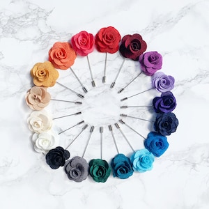 Handgemachte Rosen Blumen Anstecknadel. Stilvolles Blumen-Männer-Blazer-Accessoire für Hochzeiten und Partys. Viele Farboptionen verfügbar