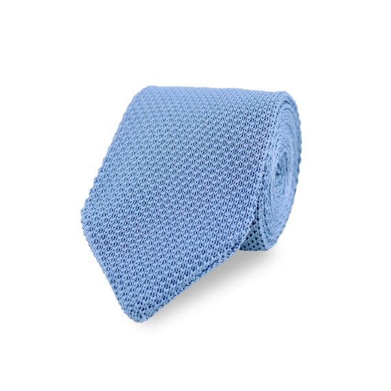 pale blue knitted tie