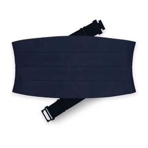Handgemaakte klassieke marineblauwe smoking-cumberband. Volledig verstelbaar. Accessoires voor bal. Tailleband smokingriem