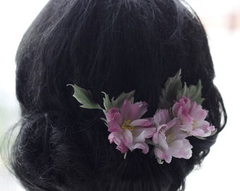 Floral hair pins. Set of 3  Cottagecore wedding