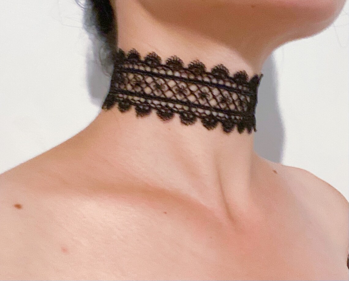 Gothic Vintage Black Lace Neck Ras Etsy
