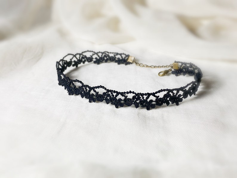 Necklace Choker Black lace choker 3 cm vintage gothic dentelle 3