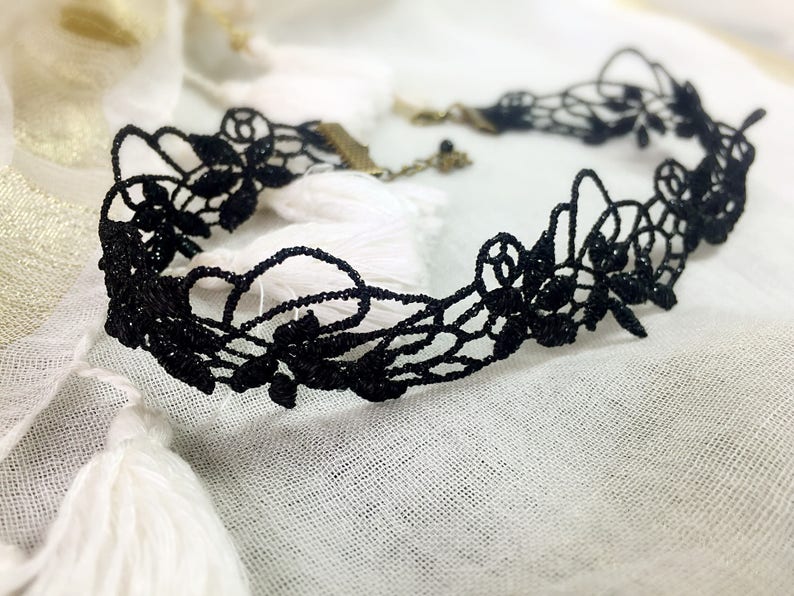 Necklace Choker Black lace choker 3 cm vintage gothic image 2