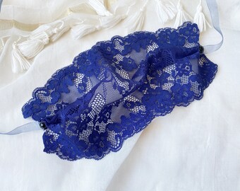 Sexy mask in blue flower lace - face accessory/ Art Deco / vampire / party / wedding