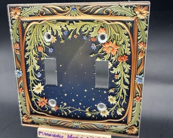 LOTTO DI 2 PEZZI NUOVO* Copriinterruttore doppio per luce Whimsical Wildflower Cottagecore Floral