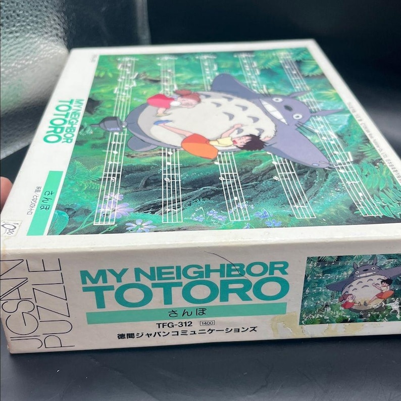 Puzzle vintage Totoro Ghibli da 300 pezzi con note musicali, prodotto in Giappone. immagine 2