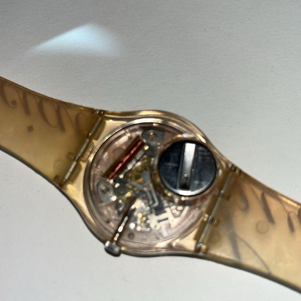 Swatch Gent Vintage Collection (1997) GR132 Sweetened Watch  display picture 2