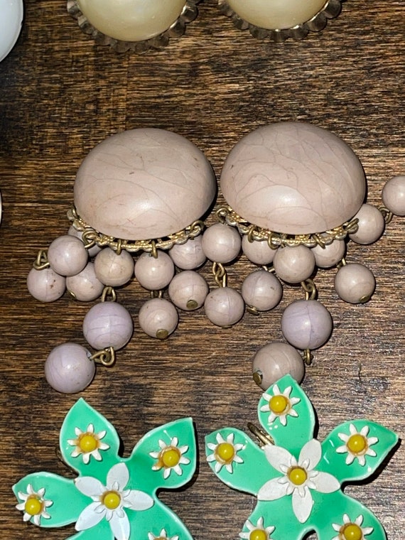 Lot of vintage earrings - image 8