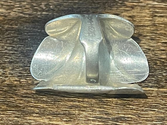 Bold Sculptural Silver Tone Statement Ring | Mode… - image 9