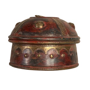 Vintage Round Trinket Box
