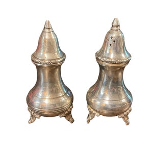 Vintage Salt & Pepper Shaker