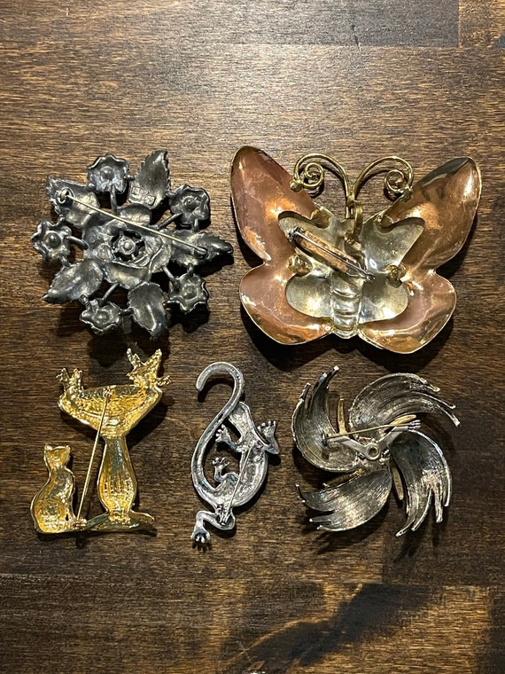 Vintage Brooches - image 3