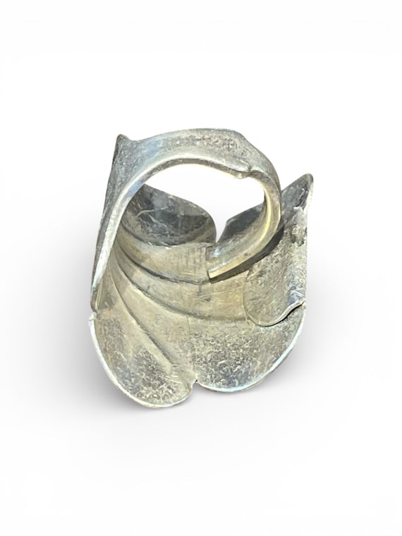 Bold Sculptural Silver Tone Statement Ring | Mode… - image 2