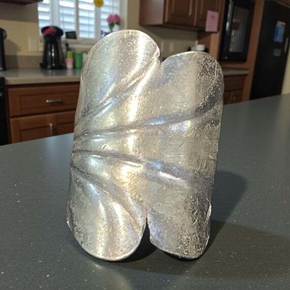 Bold Sculptural Silver Tone Statement Ring | Mode… - image 1