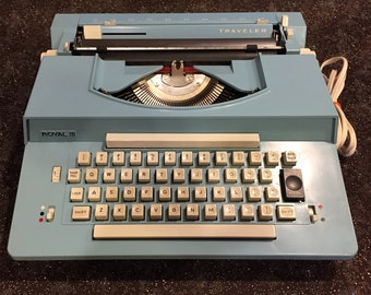 Unique FULLY FUNCTIONING 1970s Royal Traveler Electric Typewriter - Robin's Egg Blue