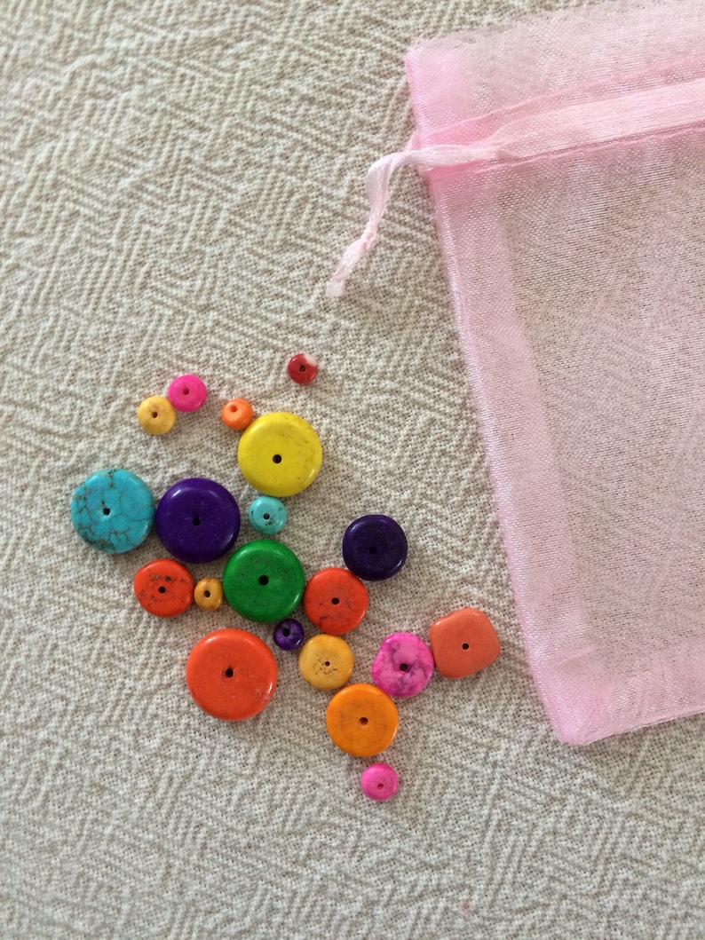 Natural Howlite Beads Disc Shape Mixed Color /& Size Dyed