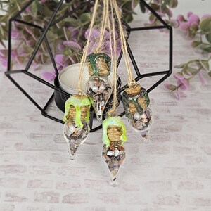 Road guardian talisman