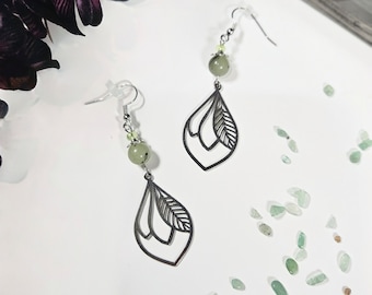 Leafy Prehnite Crystal Earrings, Witchy Vibe Jewelry, Silver Leaf Baubles, Cottagecore Accessories, Boho Style Dangle Charms, Gift for Mom