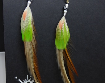 boucles d'oreille en plumes