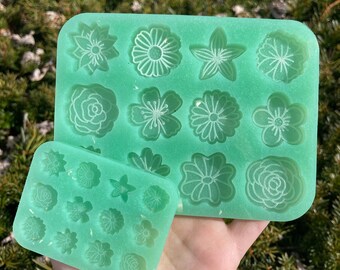 PREORDER flower silicone molds - for epoxy resin art jewelry loopcoop loopcoopshop jordan green floral nature accessories pretty handmade