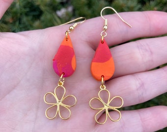 Flower drop dangle earrings  - loopcoop loopcoopshop clay jewelry gold metal gift for women girl birthday present handmade I